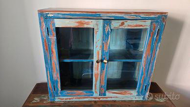 Vetrina in legno massello  in palissandro etnico