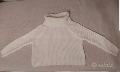 Maglione a collo alto bianco 