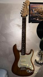FENDER AMERICAN PERFORMER STRATOCASTER HONEY BURST