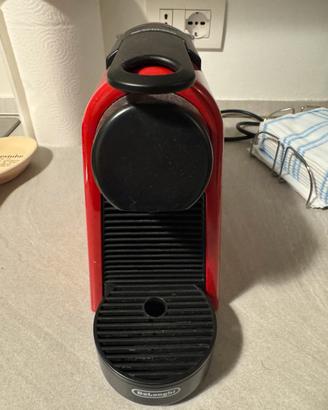 Nespresso Inissia C40 Ruby Red – macchina da caffè