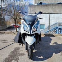 Kymco Downtown 300i ABS