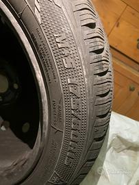 4 ruote complete M+S  Goodyear 175/60R15 81T