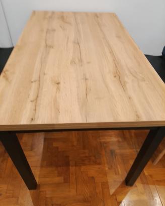tavolo allungabile in legno  e ferro