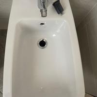 Bidet sospeso Ideal Standard bianco