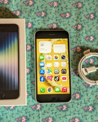 Apple iPhone SE 2022 