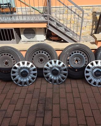 COPRICERCHI ORIGINALI E BORCHIE FIAT 500L