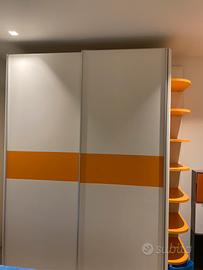 Armadio a doppia anta