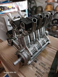 Motore a scoppio rc modellismo 8 cilindri