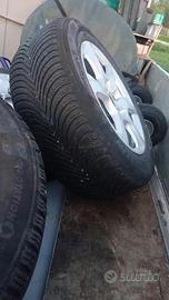 4 CERCHI IN LEGA 16”+ GOMME 225/55 R 16 COMPLETI
