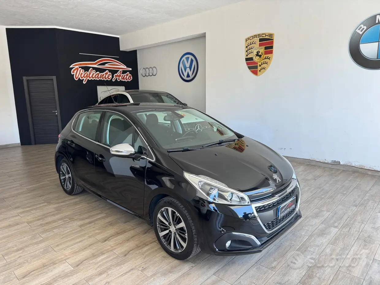 Peugeot 208 1° serie