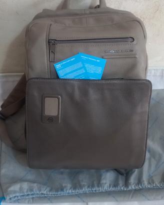 zaino piquadro grigio in pelle 