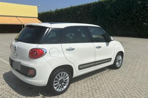 Fiat 500L Lounge Dual Logic