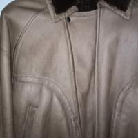 Bomber in montone marrone