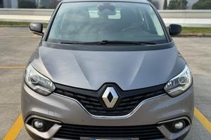 Renault Scenic 1.5 dCi 8V 110 CV NEOPATENTATI