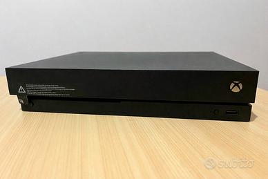 Xbox One X 1TB+controller, cavi, scatola originale