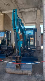 ESCAVATORE 38 QLI