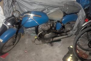 Moto d'epoca MV Agusta Pullman anno 1953