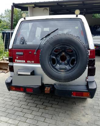 Daihatasu Feroza 