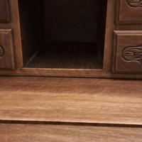 mobile in legno fatto a mano