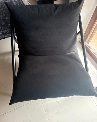 POLTRONA IMBOTTITA MODERNA COLOR NERO