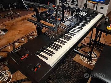 Roland FA 08