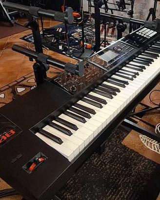 Roland FA 08