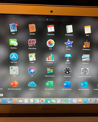 MacBook 13