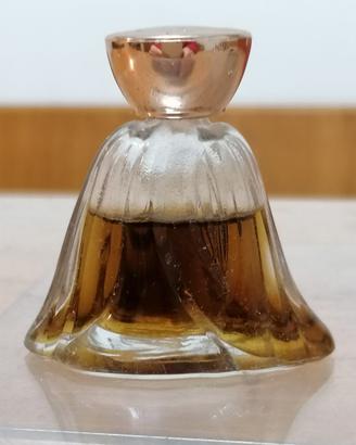 Mignon Balalaika by Lucien Lelong