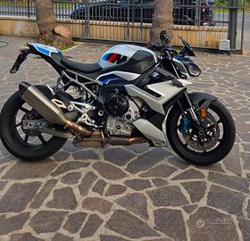 BMW M 1000 R 3200km.