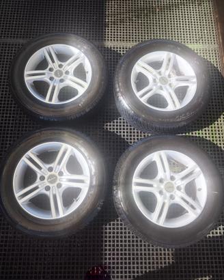 4 Cerchi in Lega MAK + Gomme Inver Bridgestone