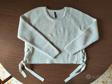 maglione corto da donna