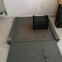 bilancia bascula a terra