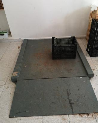 bilancia bascula a terra