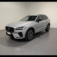 VOLVO XC60 B4 DIESEL AWD PLUS DARK AUTO U615602