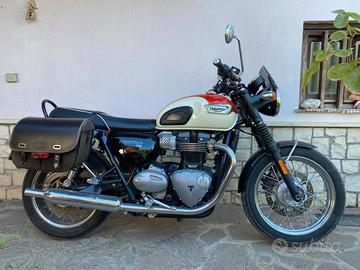 Triumph BONNEVILLE T100
