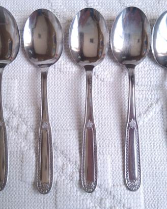 Set 5 Cucchiai da Tavola in Acciaio Inox (20 cm)