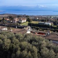VILLA A SCHIERA A LONATO DEL GARDA