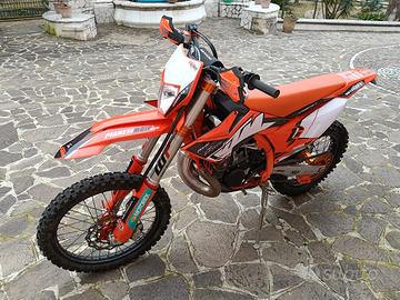 KTM 250 exc six days 2024
