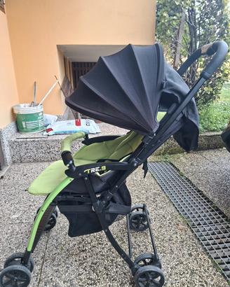 Passeggino leggero TRE.9 verde/nero – Ch