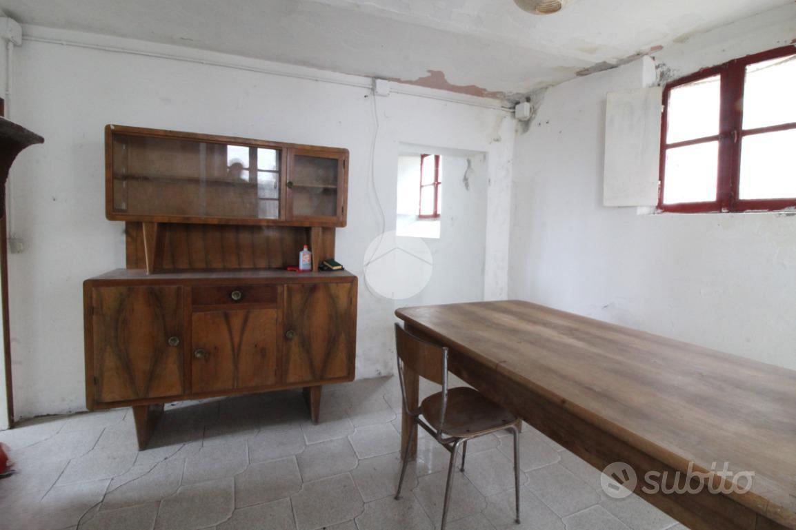 RUSTICO A LESIGNANO DE' BAGNI - Vista 5