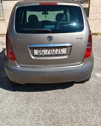 auto lancia musa