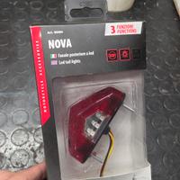 faro posteriore moto 