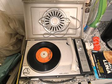 giradischi portatile, fonovaligia Geloso vintage