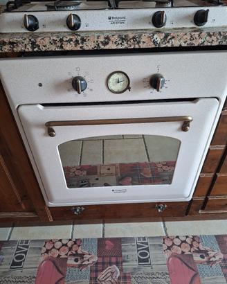 Forno ventilato Hotpoint Ariston 