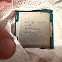Intel Celeron G4900 con gpu integrata