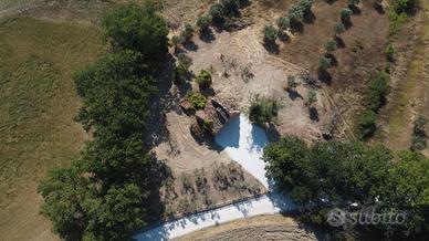Casa in campagna con terreno