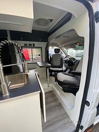 FURGONE E ALLESTIMENTO CON OMOLOGAZIONE