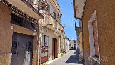 CASA INDIPENDENTE A ACI SANT'ANTONIO