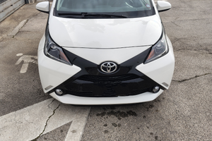 Toyota Aygo X WAVE VVTI tetto apribile