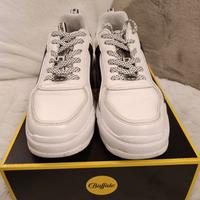 Buffalo 2.0 bianche e nere